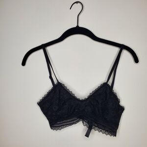 Victoria's Secret Black Lace Bralette Size Small